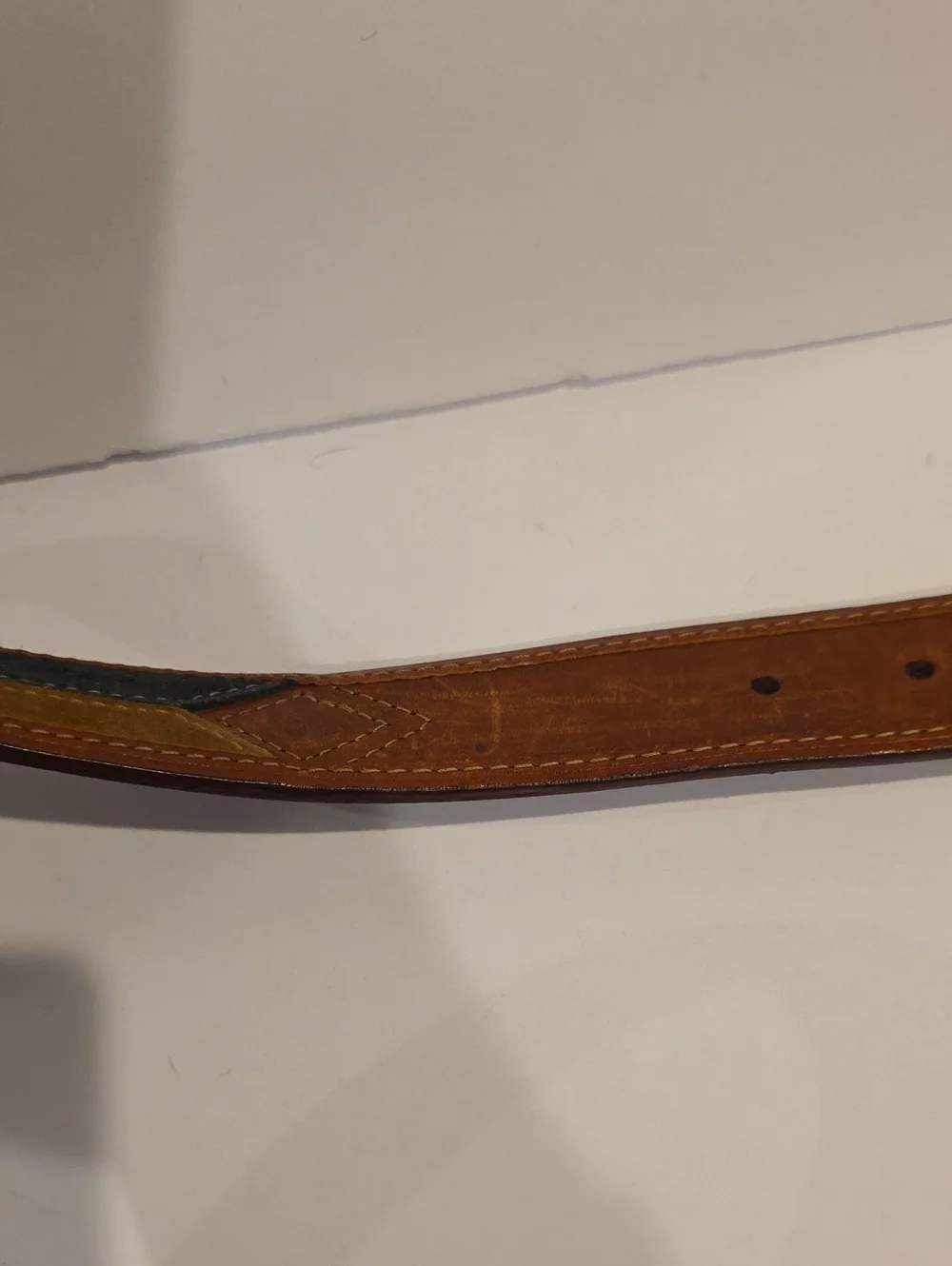 Trafalgar Size 38/95  Appx 42 Inch Measured